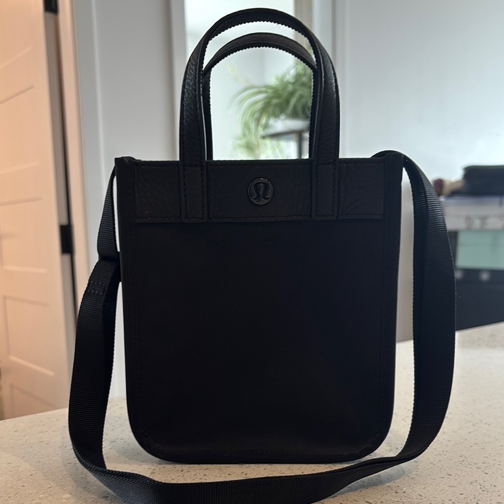 Lululemon Now And Always Tote *micro
